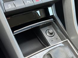 Skoda Karoq Selection AHK+el.HECKKLAPPE+KAMERA+PDC+KESSY+ACC 