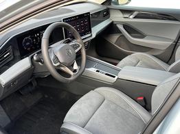 Volkswagen Passat Variant Business DSG+AHK+PANO+NAVI+ACC+KAMERA+LED+MASSAGE 