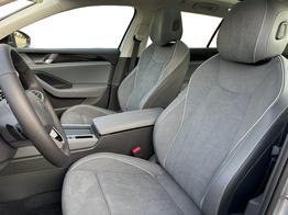 Volkswagen Passat Variant Business DSG+AHK+PANO+NAVI+ACC+KAMERA+LED+MASSAGE 