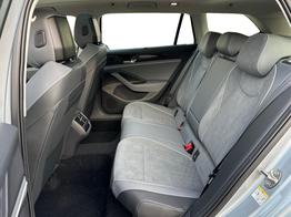 Volkswagen Passat Variant Business DSG+AHK+PANO+NAVI+ACC+KAMERA+LED+MASSAGE 