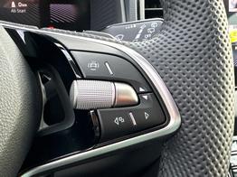 Skoda Karoq Selection AHK+el.HECKKLAPPE+KAMERA+PDC+KESSY+ACC 