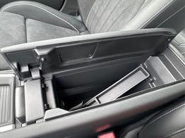 Volkswagen Passat Variant Business DSG+AHK+MASSAGE+NAVI+ACC+KAMERA+LED+17" ALU 