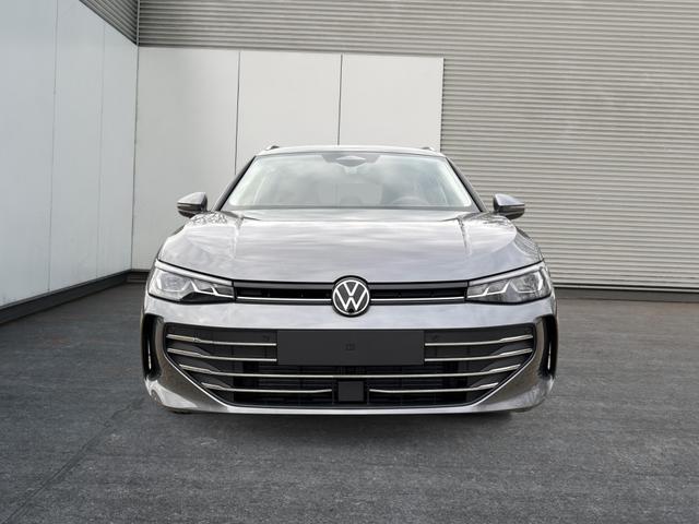 Volkswagen / Passat Variant / Grau / / / DSG+AHK+MASSAGE+NAVI+ACC+KAMERA+LED+17 ALU