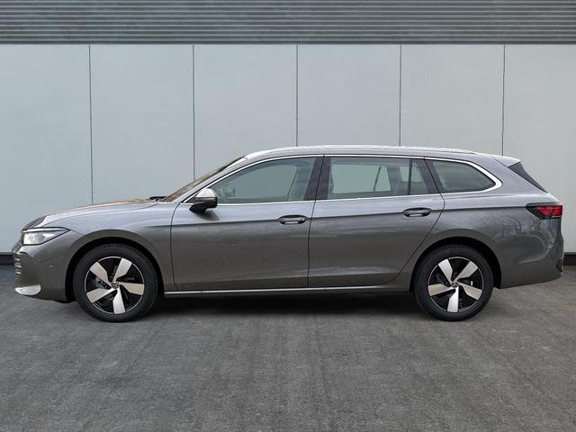 Volkswagen Passat Variant - Business DSG+AHK+MASSAGE+NAVI+ACC+KAMERA+LED+17" ALU