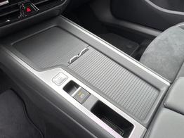 Volkswagen Passat Variant Business DSG+AHK+MASSAGE+NAVI+ACC+KAMERA+LED+17" ALU 