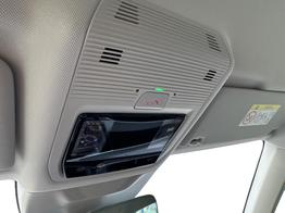 Volkswagen Passat Variant Business DSG+AHK+MASSAGE+NAVI+ACC+KAMERA+LED+17" ALU 