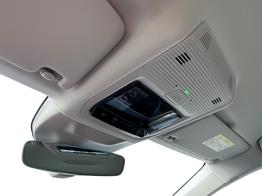 Volkswagen Passat Variant Business DSG+AHK+MASSAGE+NAVI+ACC+KAMERA+LED+17" ALU 