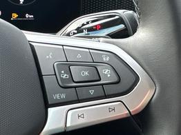 Volkswagen Passat Variant Business DSG+AHK+MASSAGE+NAVI+ACC+KAMERA+LED+17" ALU 