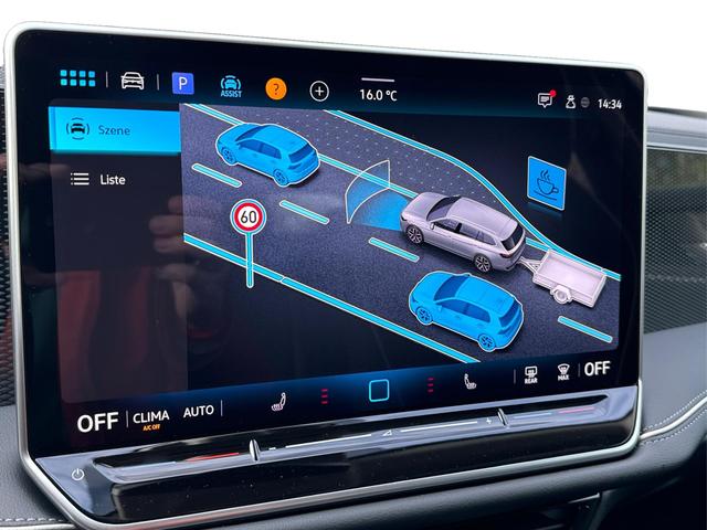 Volkswagen / Passat Variant / Grau / / / DSG+AHK+MASSAGE+NAVI+ACC+KAMERA+LED+17 ALU