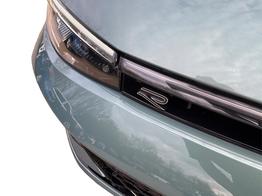 Volkswagen Passat Variant R-Line 4WD+BLACK+PANO+AHK+DCC+MATRIX+HARMAN 