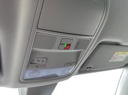 Skoda Karoq Selection AHK+el.HECKKLAPPE+KAMERA+PDC+KESSY+ACC 