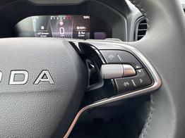 Skoda Karoq Selection AHK+KAMERA+EL. HECKKL.+SHZ+ACC+KESSY+18''ALU 