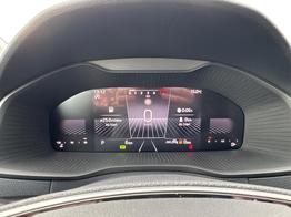 Skoda Karoq Selection AHK+KAMERA+EL. HECKKL.+SHZ+ACC+KESSY+18''ALU 