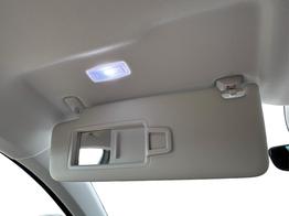 Skoda Karoq Selection AHK+el.HECKKLAPPE+KAMERA+PDC+KESSY+ACC 