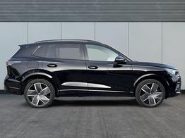 Volkswagen Tiguan R-Line People PLUG-IN+PANO+AHK+HD MATRIX+NAVI+BLACK STYLE+20" LM+ACC 