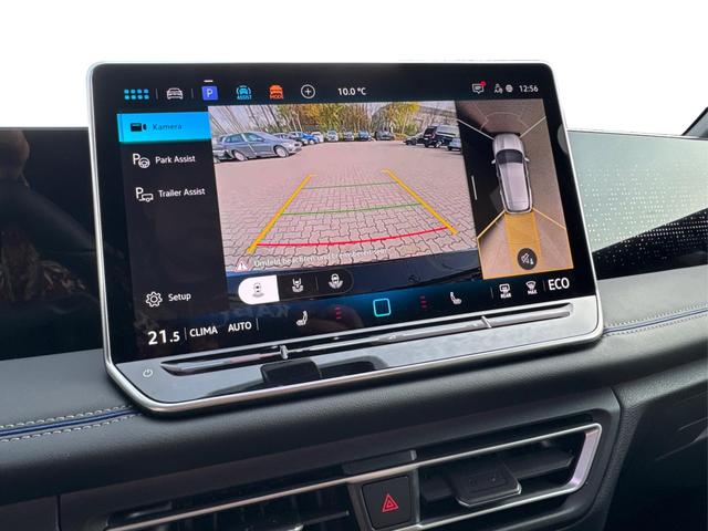 Volkswagen Tiguan R-Line People PLUG-IN+PANO+AHK+HD MATRIX+NAVI+BLACK STYLE+20" LM+ACC 