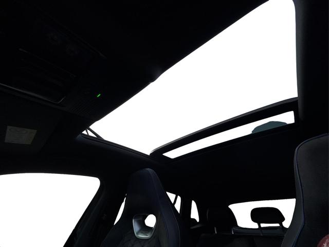 Volkswagen Tiguan R-Line People PLUG-IN+PANO+AHK+HD MATRIX+NAVI+BLACK STYLE+20" LM+ACC 