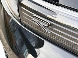 Volkswagen Tiguan R-Line People PLUG-IN+PANO+AHK+HD MATRIX+NAVI+BLACK STYLE+20" LM+ACC 