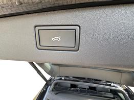 Volkswagen Tiguan R-Line People PLUG-IN+PANO+AHK+HD MATRIX+NAVI+BLACK STYLE+20" LM+ACC 