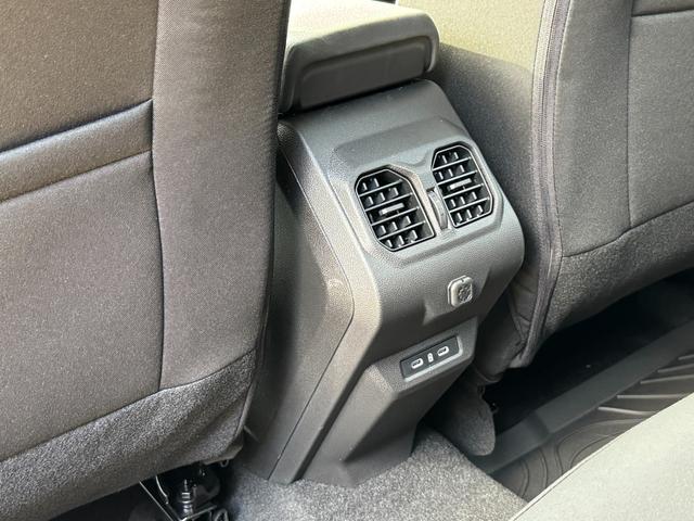 Beispielbilder, ggf. teilweise mit Sonderausstattung