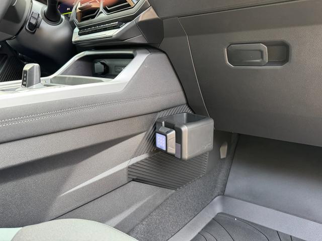 Beispielbilder, ggf. teilweise mit Sonderausstattung