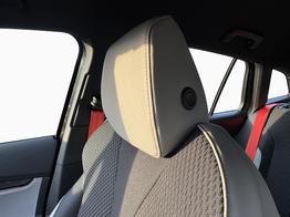 Skoda Enyaq Selection 85x NAVI+ACC+KAMERA+SHZ+KLIMA+LED+19" ALU 