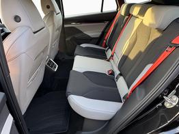 Skoda Enyaq Selection 85x NAVI+ACC+KAMERA+SHZ+KLIMA+LED+19" ALU 