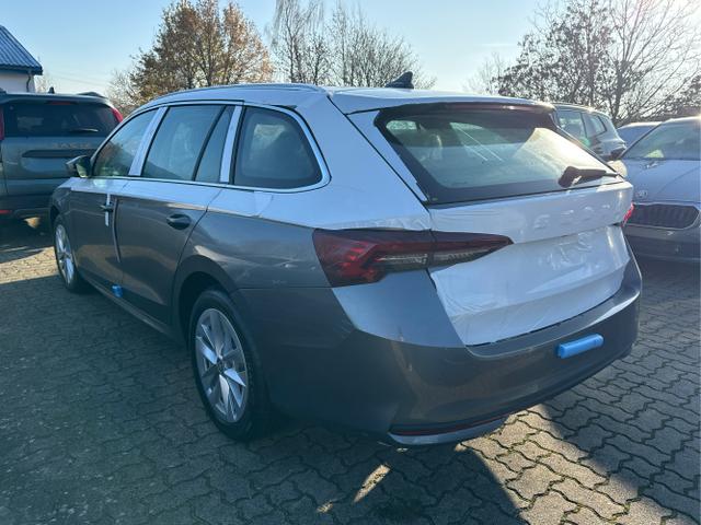 Skoda / Octavia Combi / Grau / / / AHK+KAMERA+ACC+EL. HECKKL+SHZ