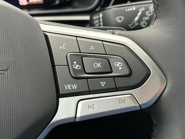 Volkswagen / Caddy / / / / NAVI+AHK+ACC+SHZ+KAMERA+LED+PDC