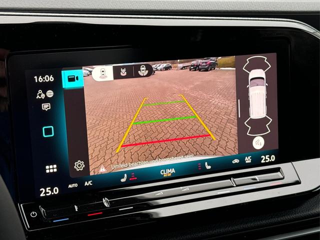 Volkswagen / Caddy / / / / NAVI+AHK+ACC+SHZ+KAMERA+LED+PDC