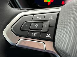 Volkswagen Caddy Style NAVI+AHK+ACC+SHZ+KAMERA+LED+PDC 