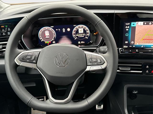 Volkswagen / Caddy / / / / NAVI+AHK+ACC+SHZ+KAMERA+LED+PDC