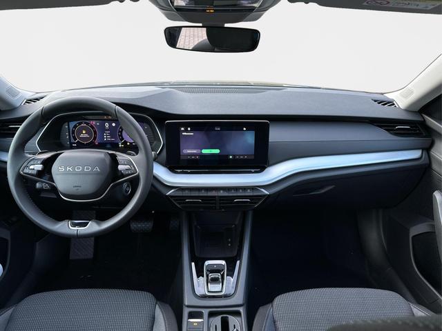 Skoda / Octavia Combi / Grau / / / AHK+KAMERA+ACC+EL. HECKKL+SHZ