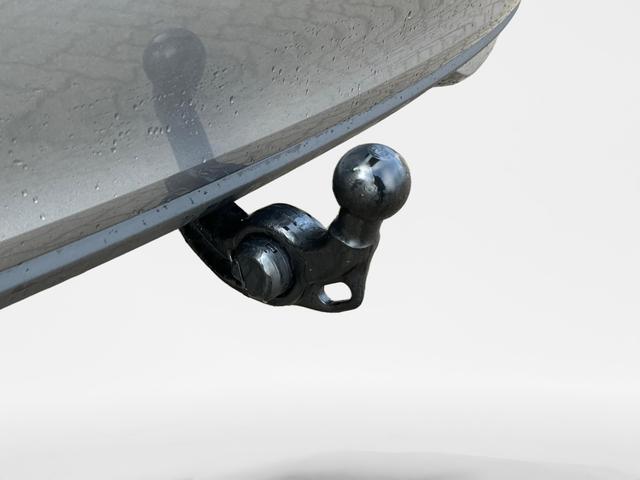 Skoda / Octavia Combi / Grau / / / AHK+KAMERA+ACC+EL. HECKKL+SHZ