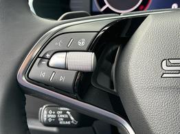 Skoda Octavia Combi Selection AHK+KAMERA+ACC+EL. HECKKL+SHZ 