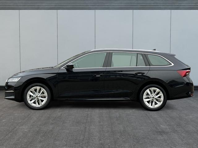 Skoda / Octavia Combi / Schwarz / / / AHK+KAMERA+ACC+EL. HECKKL+SHZ