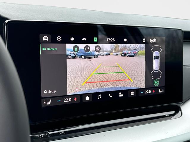 Skoda / Octavia Combi / Schwarz / / / AHK+KAMERA+ACC+EL. HECKKL+SHZ