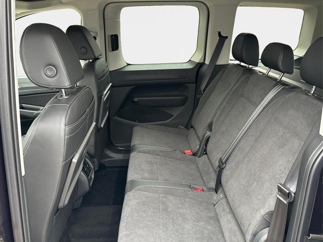 Volkswagen / Caddy / / / / 4x4+NAVI+AHK+ACC+SHZ+KAMERA+LED+PDC