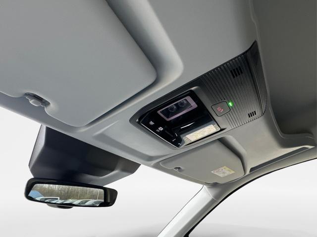 Volkswagen / Caddy / / / / 4x4+NAVI+AHK+ACC+SHZ+KAMERA+LED+PDC