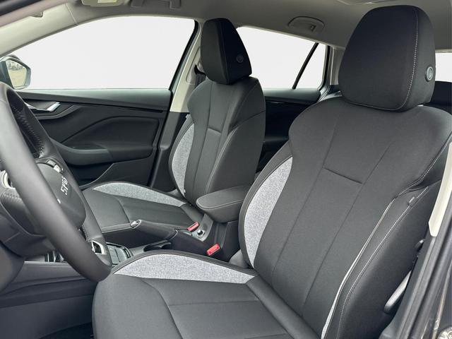 Skoda / Scala / Grau / / / LED+PDC+LANE ASSIST+SHZ