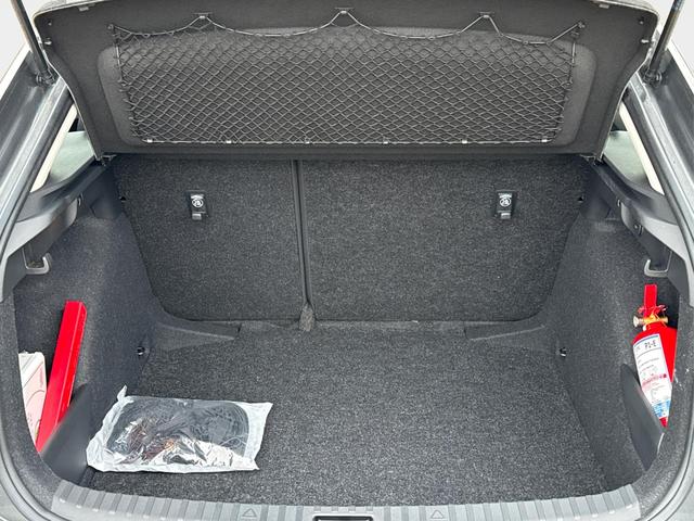 Skoda / Scala / Grau / / / LED+PDC+LANE ASSIST+SHZ