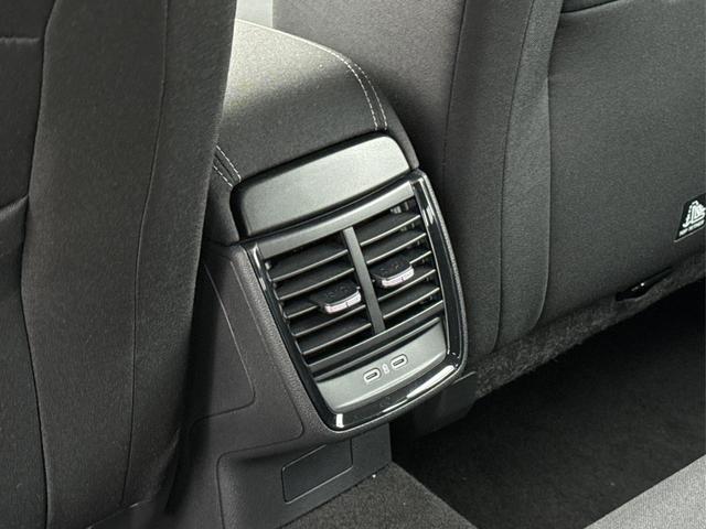 Skoda / Scala / Grau / / / LED+PDC+LANE ASSIST+SHZ