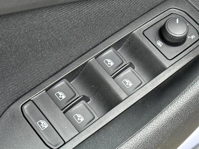 Skoda / Scala / Grau / / / LED+PDC+LANE ASSIST+SHZ