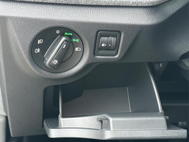 Skoda / Scala / Grau / / / LED+PDC+LANE ASSIST+SHZ