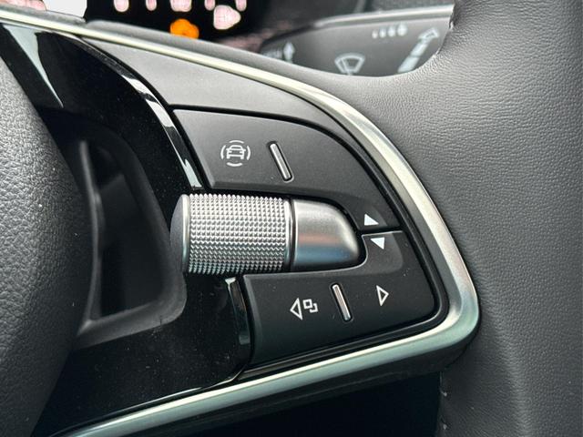 Skoda / Scala / Grau / / / LED+PDC+LANE ASSIST+SHZ