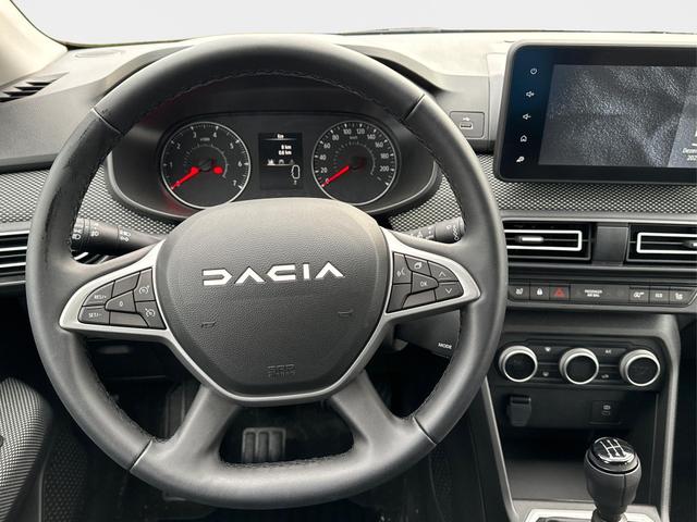 Dacia / Sandero / / / / KAMERA+SHZ + PDC+ DAB+ KLIMA