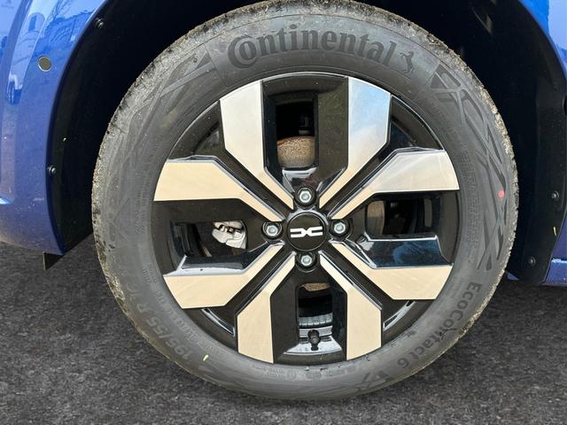 Dacia / Sandero / / / / KAMERA+SHZ + PDC+ DAB+ KLIMA