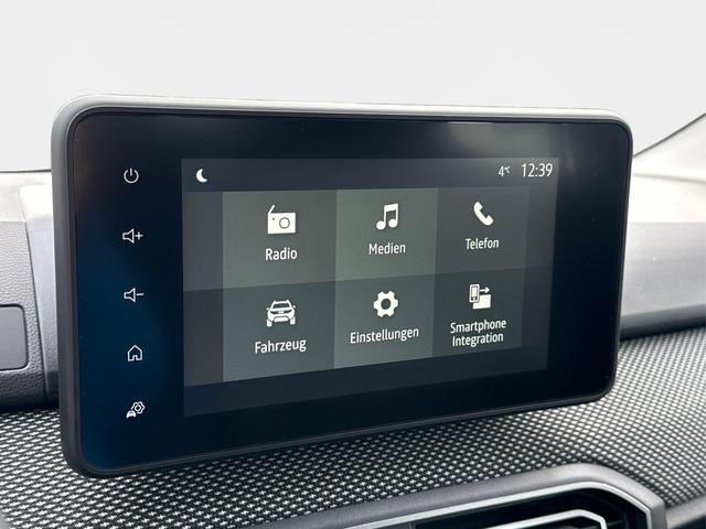 Dacia / Sandero / / / / KAMERA+SHZ + PDC+ DAB+ KLIMA