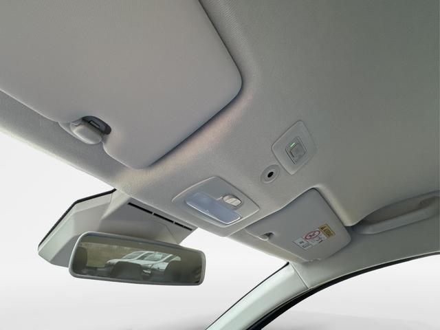 Dacia / Sandero / / / / KAMERA+SHZ + PDC+ DAB+ KLIMA