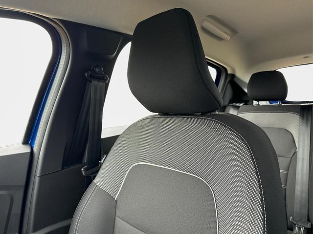 Dacia / Sandero / / / / KAMERA+SHZ + PDC+ DAB+ KLIMA